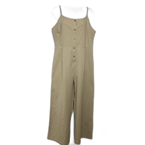 Hem & Thread Large Tan Womens Romper Jumper Cropped Overalls Pant NWOT - Picture 1 of 12